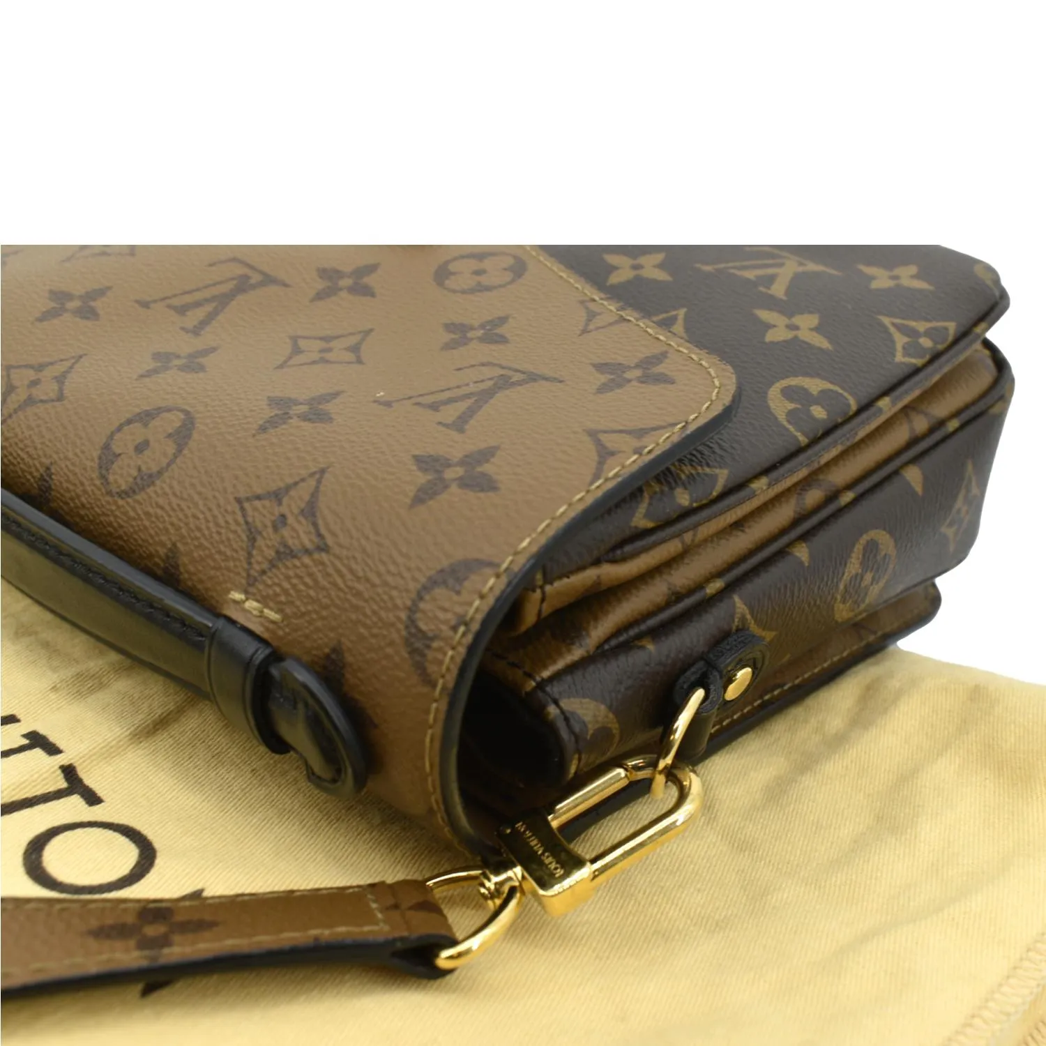 LOUIS VUITTON Metis Pochette Reverse Monogram Canvas Crossbody Bag Brown