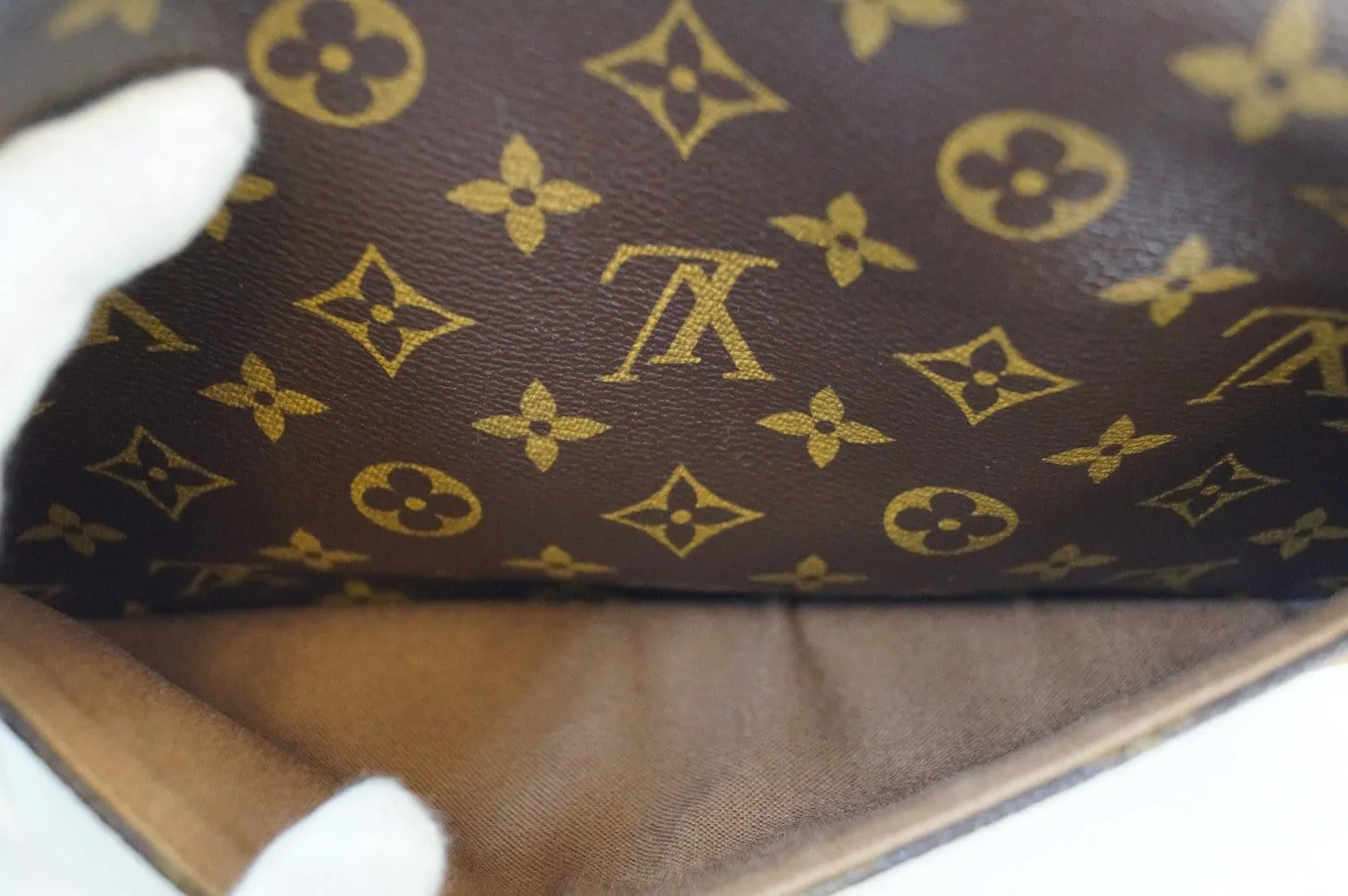 LOUIS VUITTON Monogram Canvas Sologne Shoulder Bag