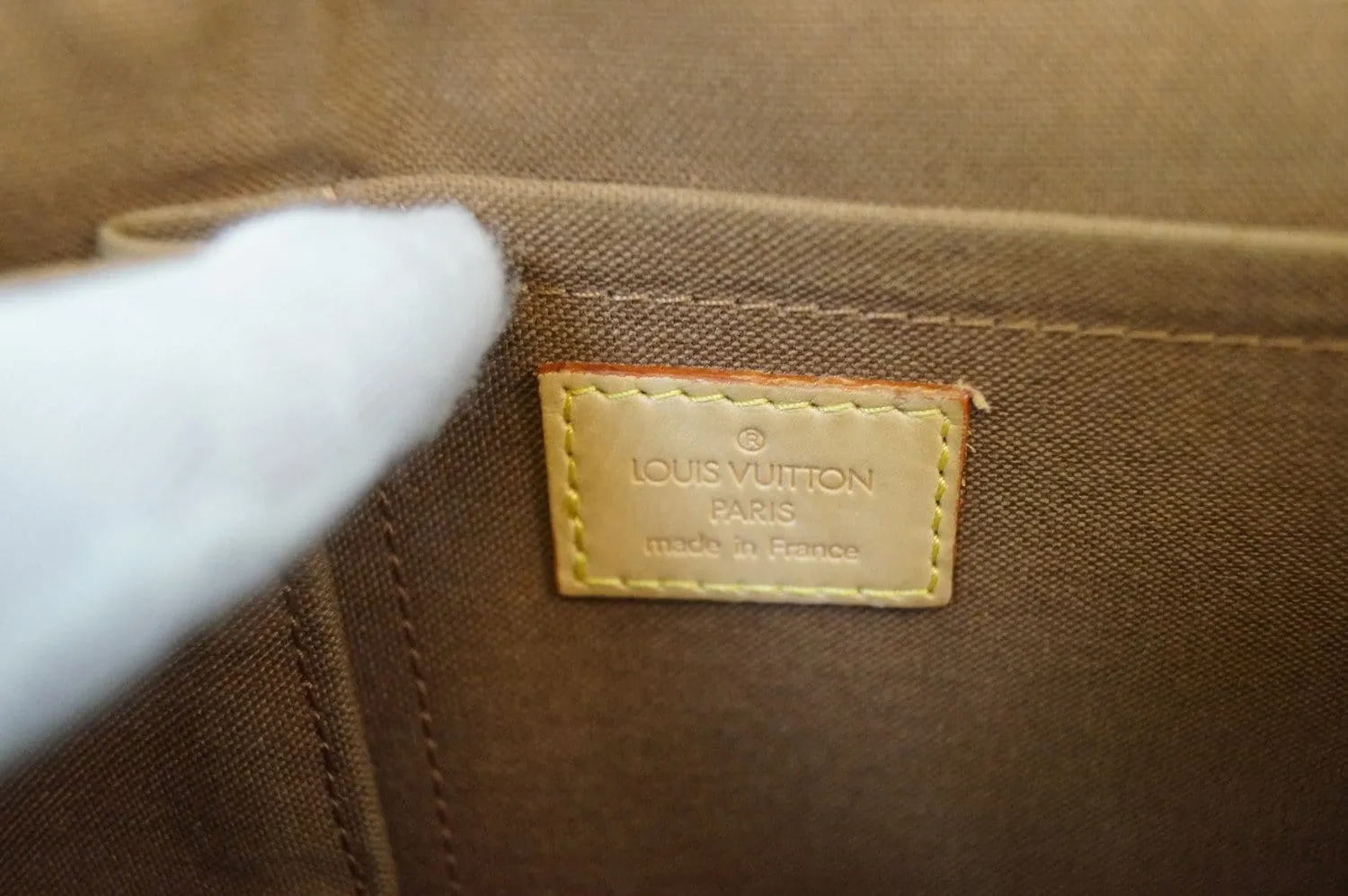LOUIS VUITTON Monogram Canvas Sologne Shoulder Bag