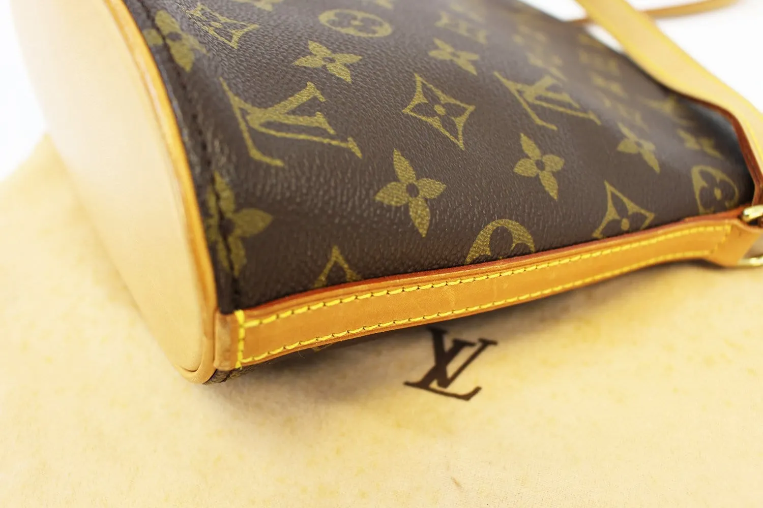 LOUIS VUITTON Monogram Drouot Shoulder Bag