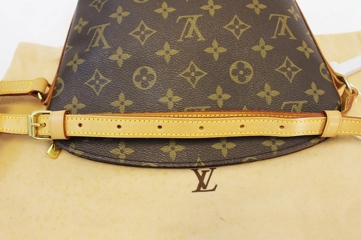 LOUIS VUITTON Monogram Drouot Shoulder Bag