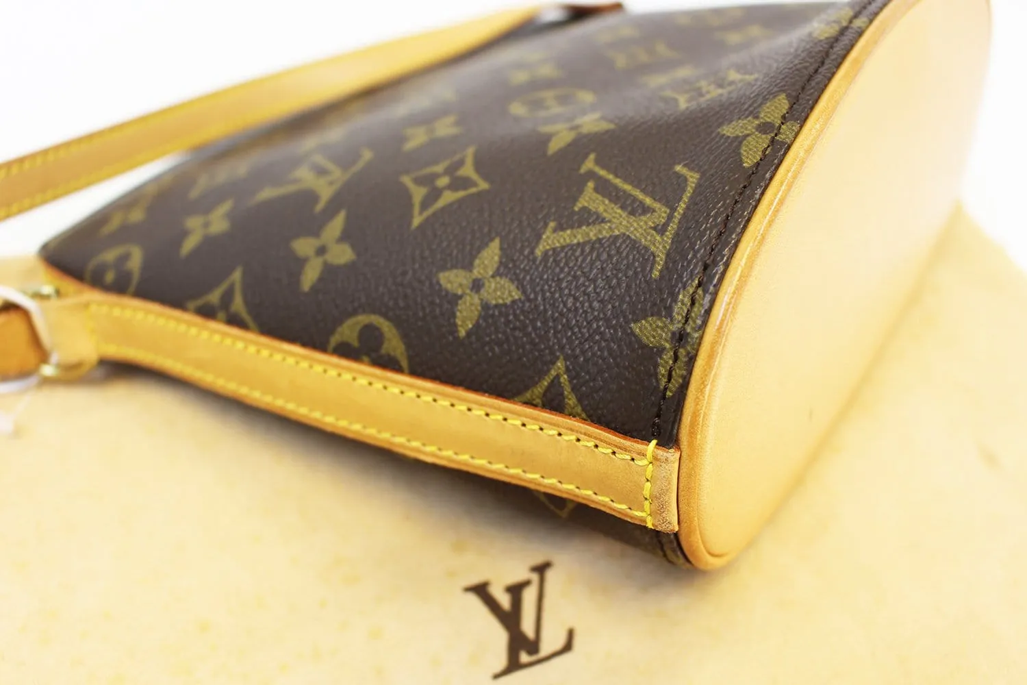 LOUIS VUITTON Monogram Drouot Shoulder Bag