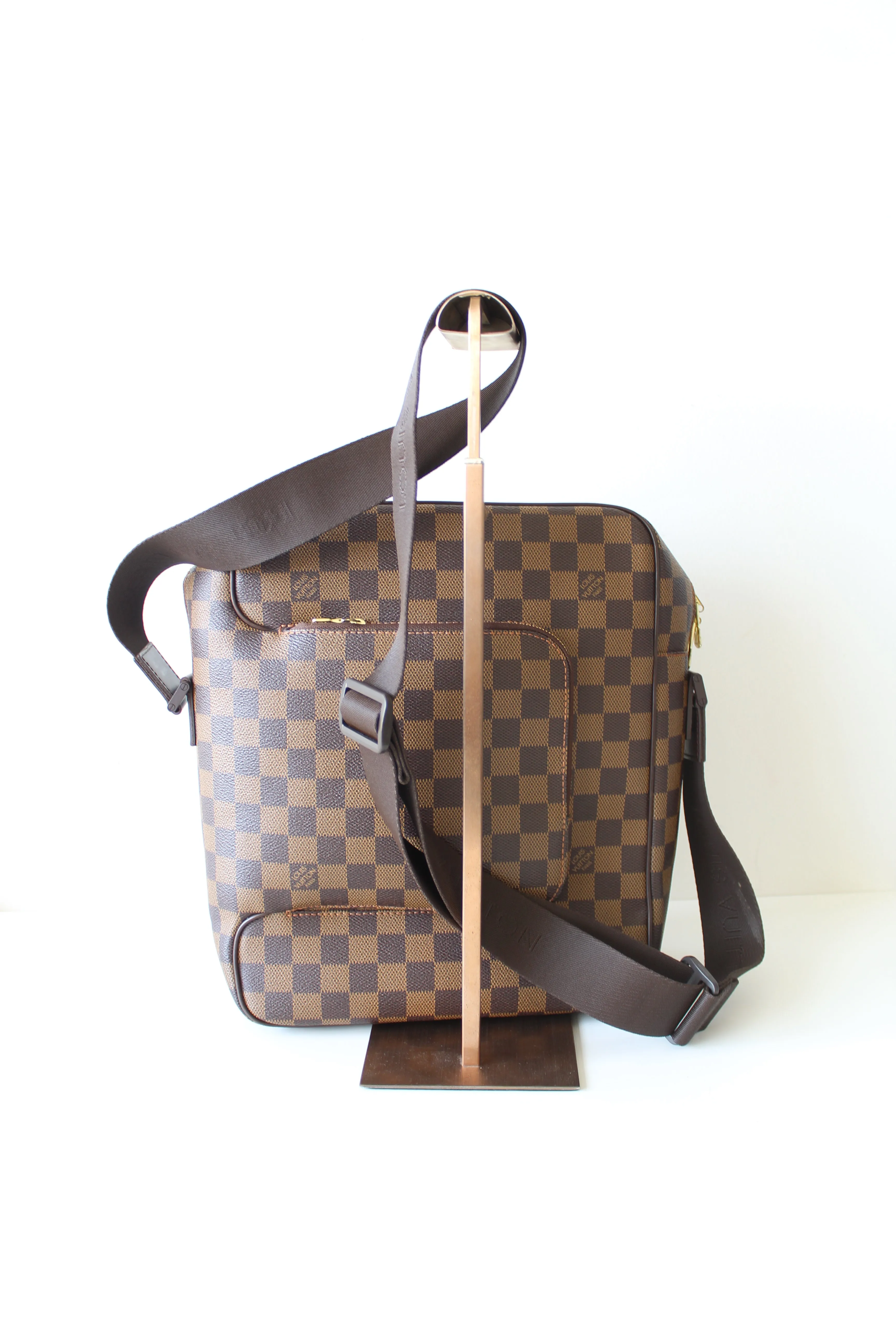 Louis Vuitton Olav MM