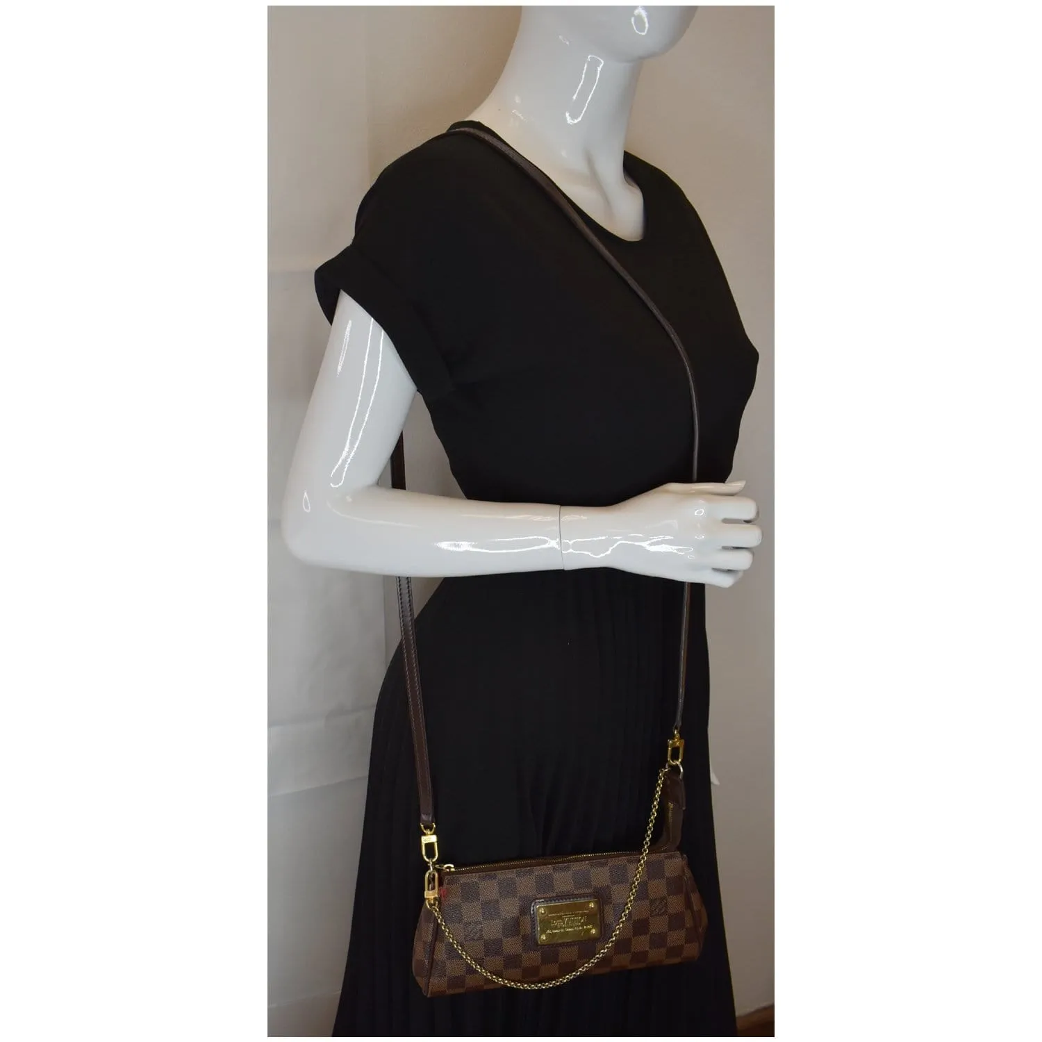 LOUIS VUITTON Pochette Eva Damier Ebene Clutch Crossbody Bag Brown