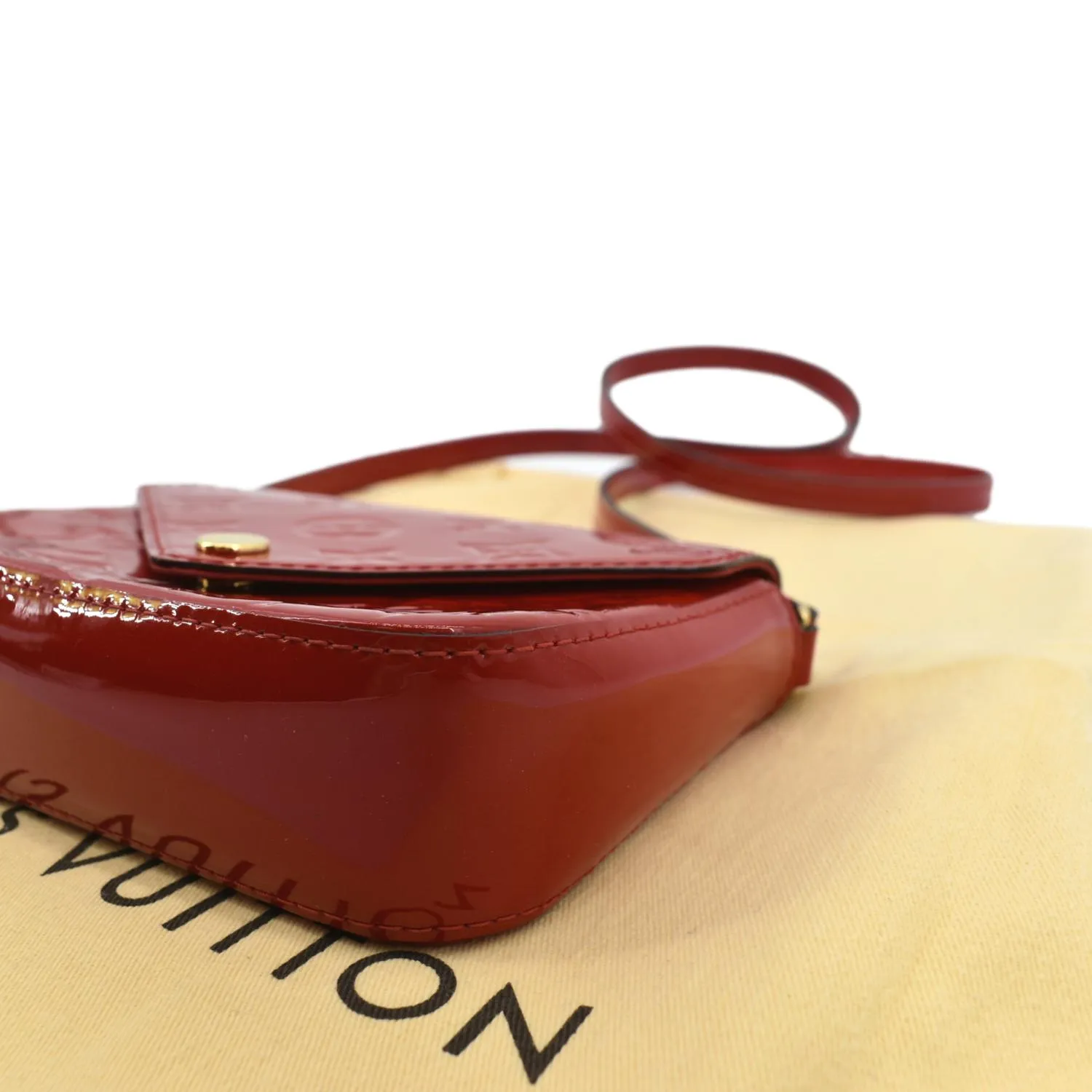 LOUIS VUITTON Sac Lucie Monogram Patent Leather Crossbody Bag Cherry