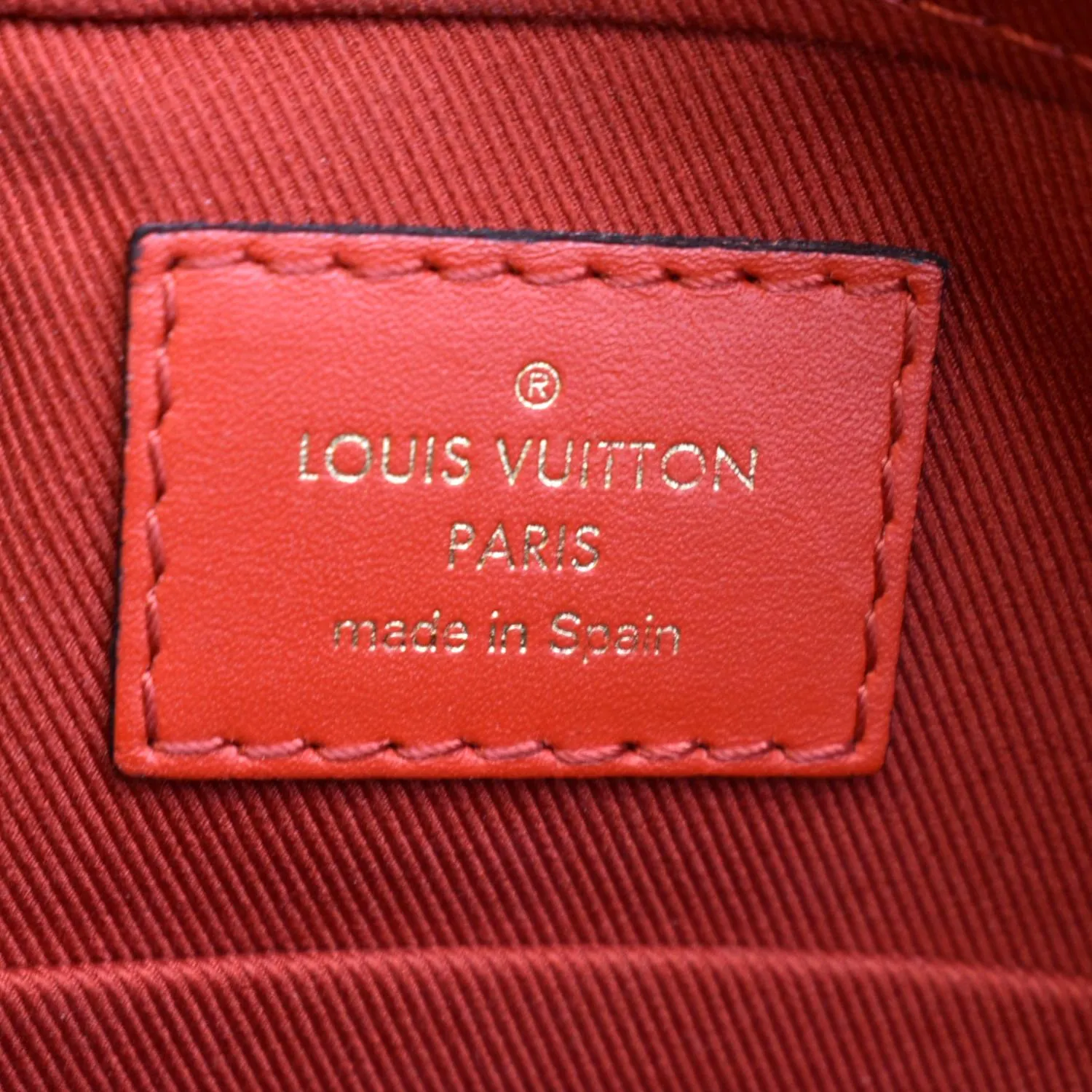 LOUIS VUITTON Saintonge Monogram Canvas Crossbody Bag Freesia