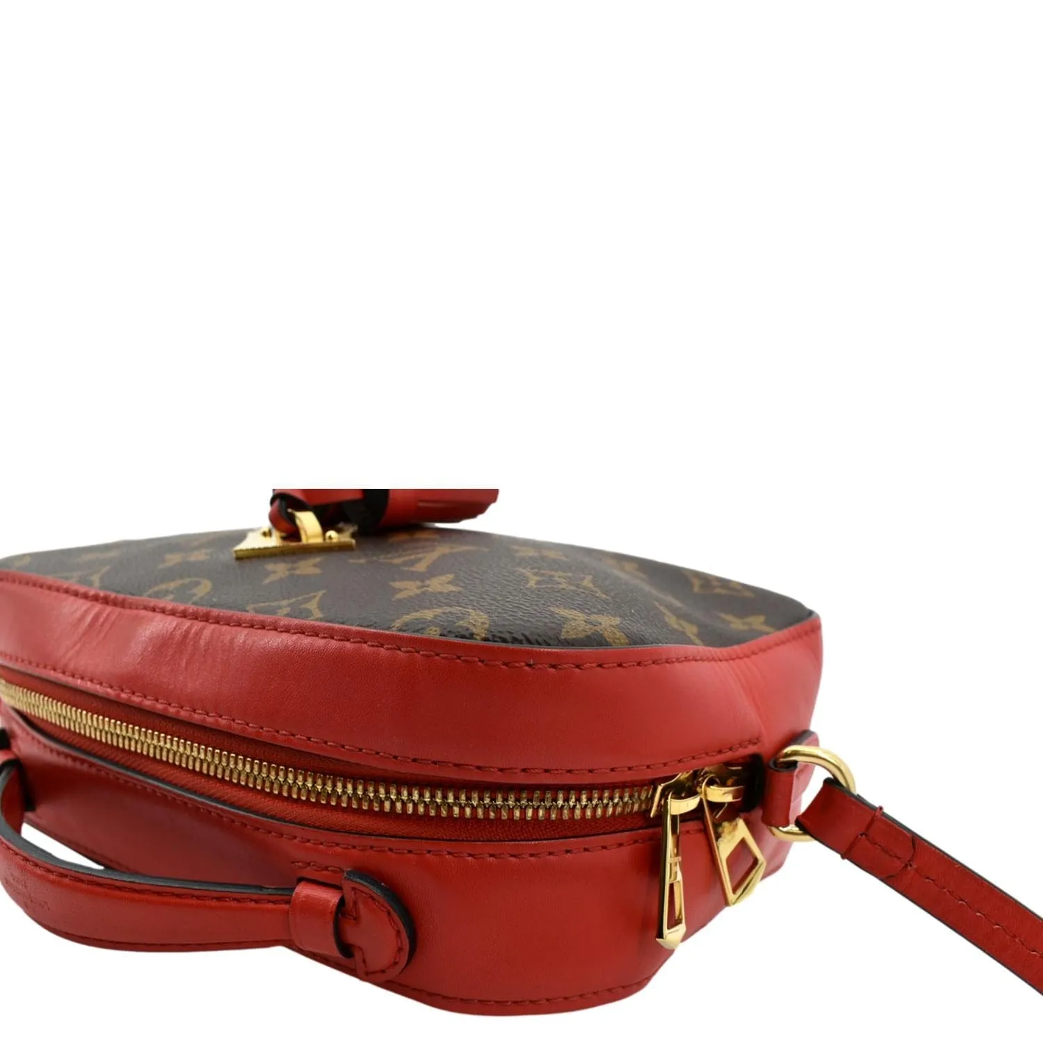 LOUIS VUITTON Saintonge Monogram Canvas Crossbody Bag Freesia