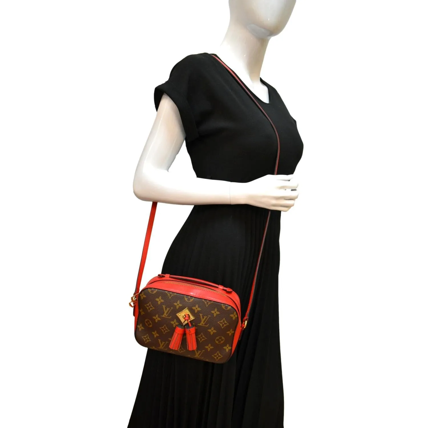 LOUIS VUITTON Saintonge Monogram Canvas Crossbody Bag Freesia