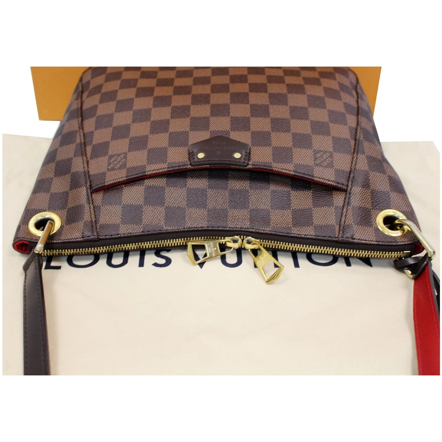 LOUIS VUITTON South Bank Besace Damier Ebene Crossbody Bag Brown
