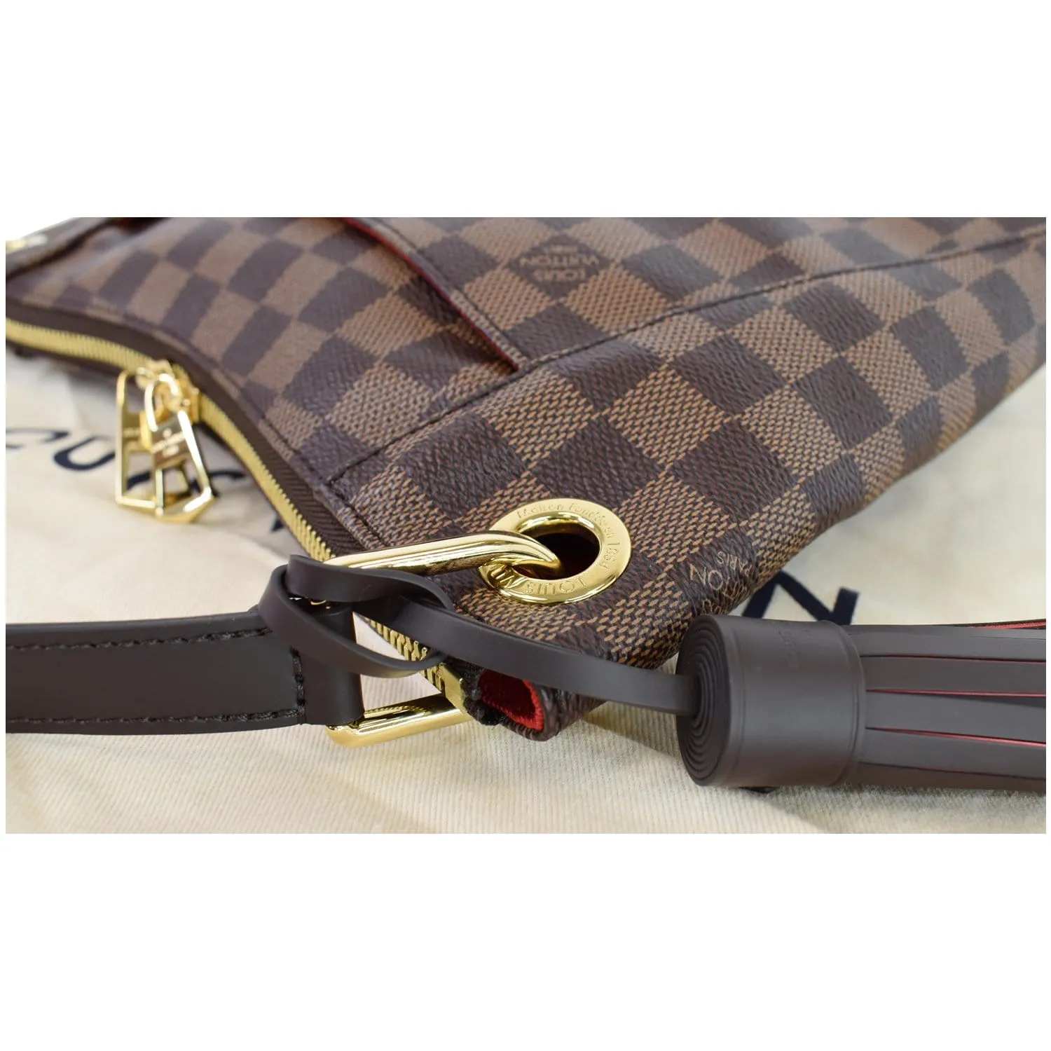 LOUIS VUITTON South Bank Besace Damier Ebene Crossbody Bag Brown
