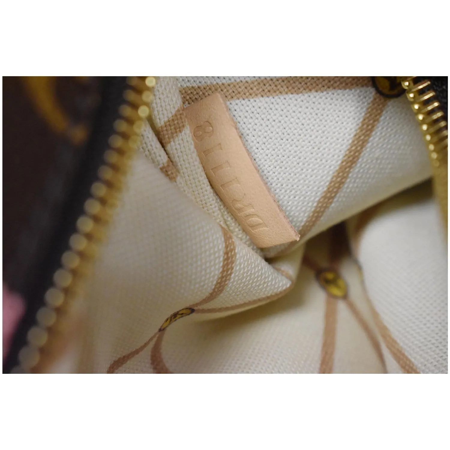 LOUIS VUITTON Summer Trunks Pochette Metis Monogram Crossbody Bag Brown - 25% OFF
