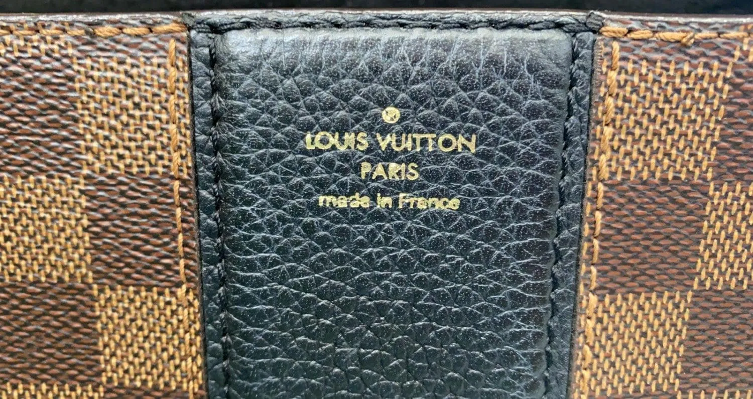 LOUIS VUITTON Wight Damier Ebene Crossbody Bag Black