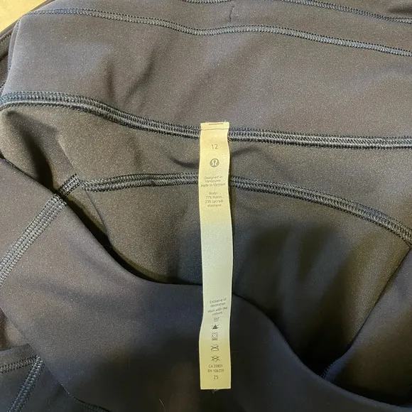 Lululemon Invigorate High Rise Short 10”