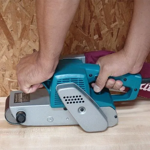 Makita 9924DB 3" x 24" Belt Sander