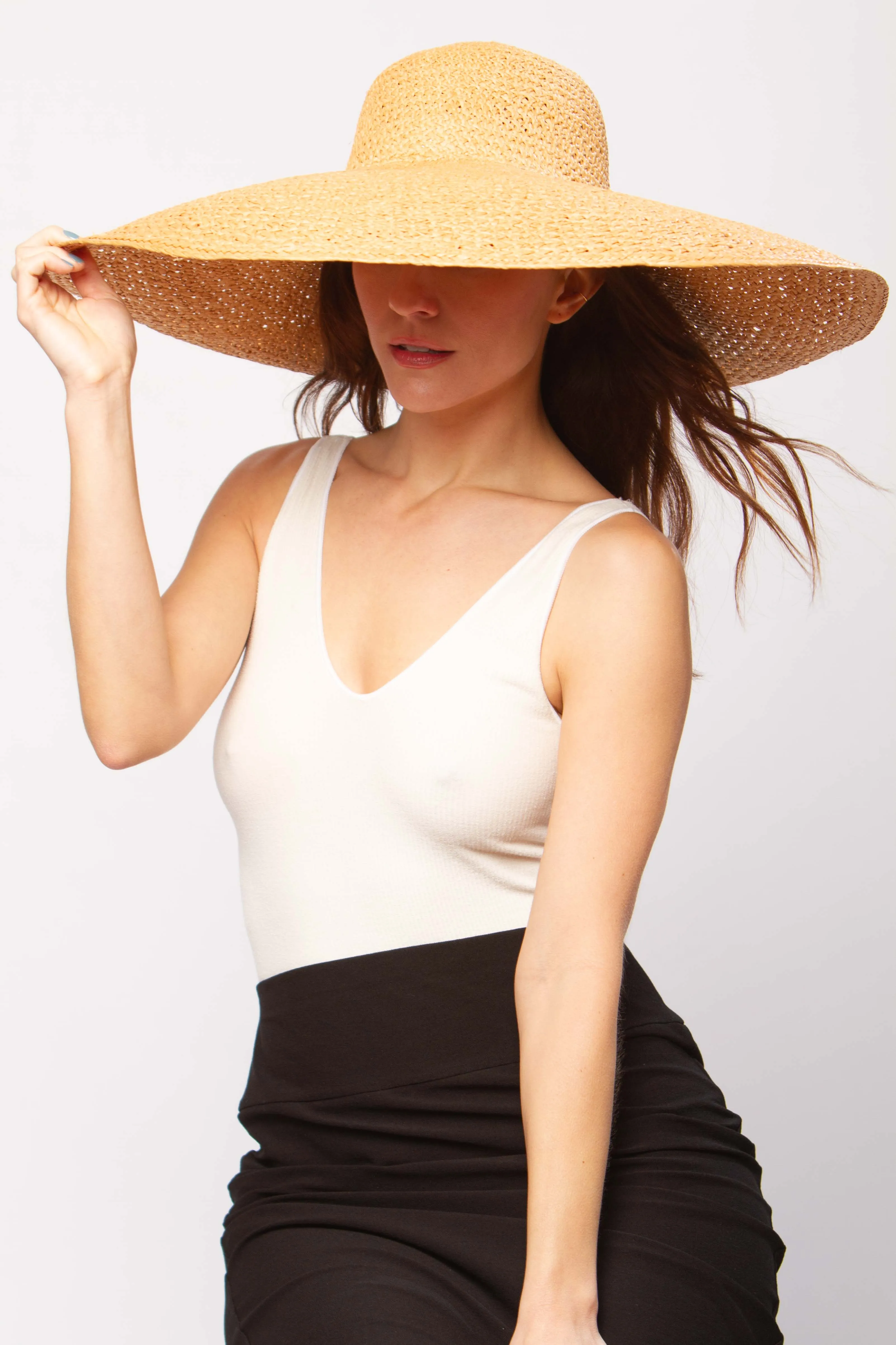 Menorca hat in brown tan