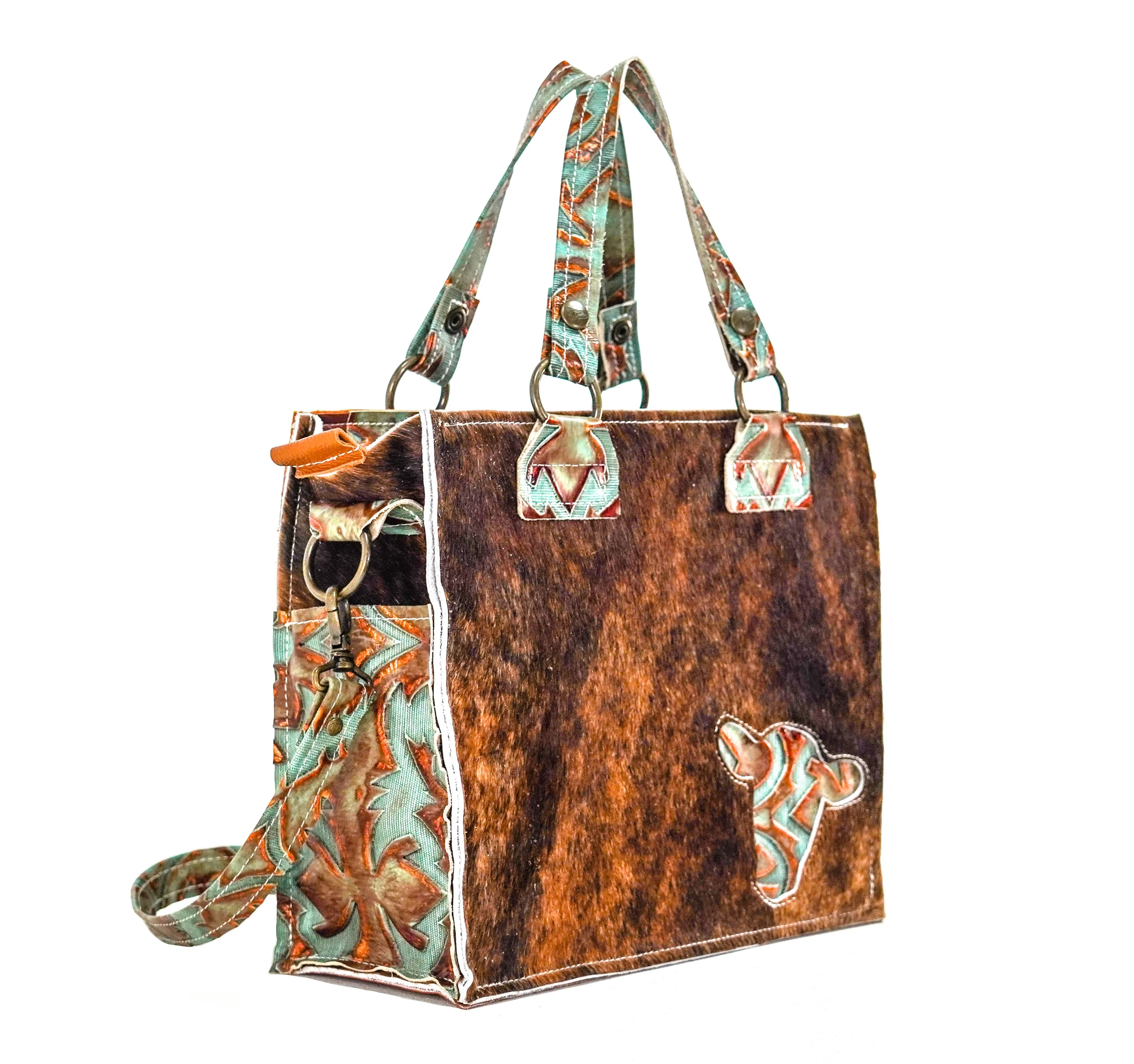 Minnie Pearl - Dark Brindle w/ Patriot Laredo
