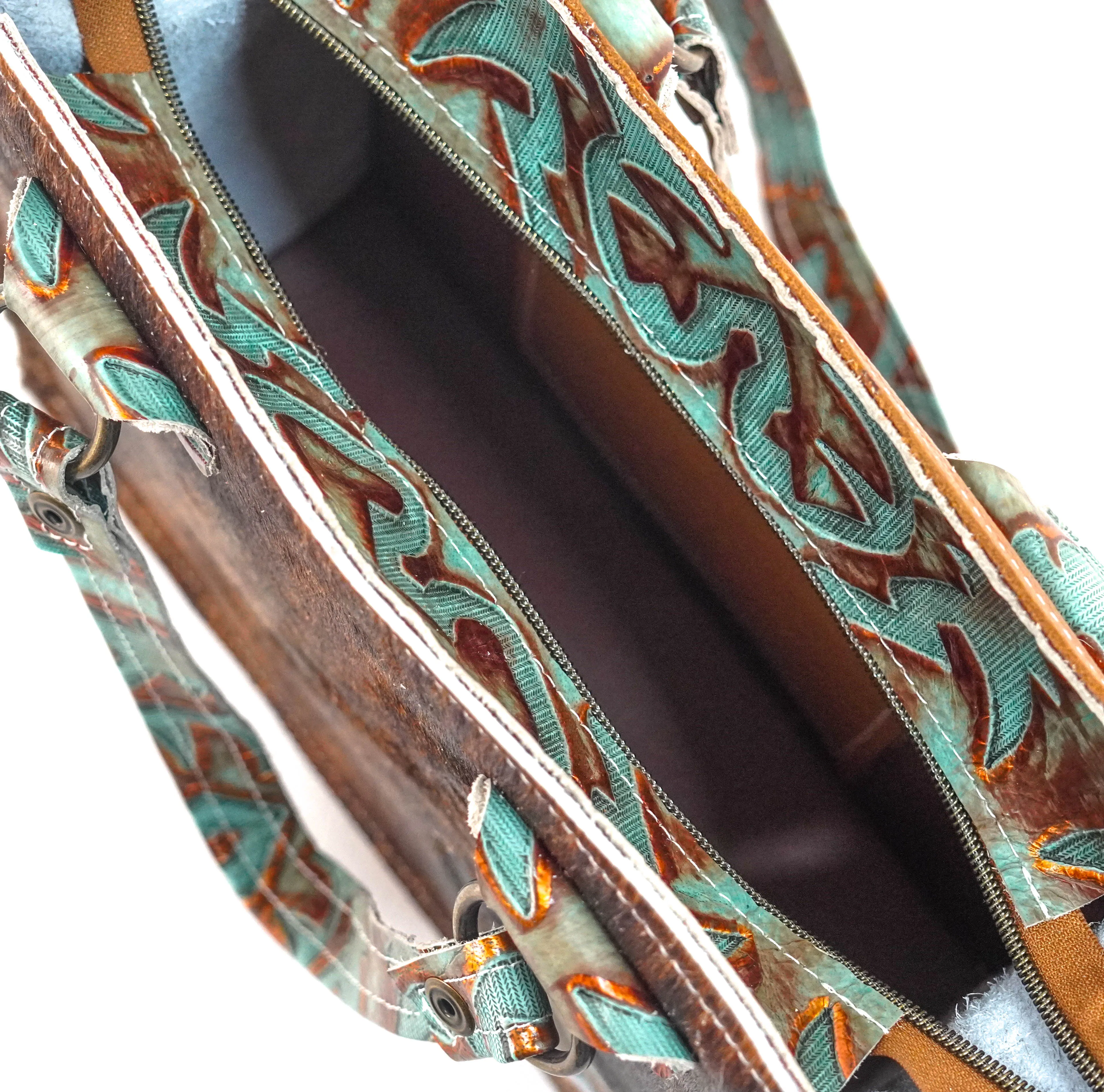 Minnie Pearl - Dark Brindle w/ Patriot Laredo
