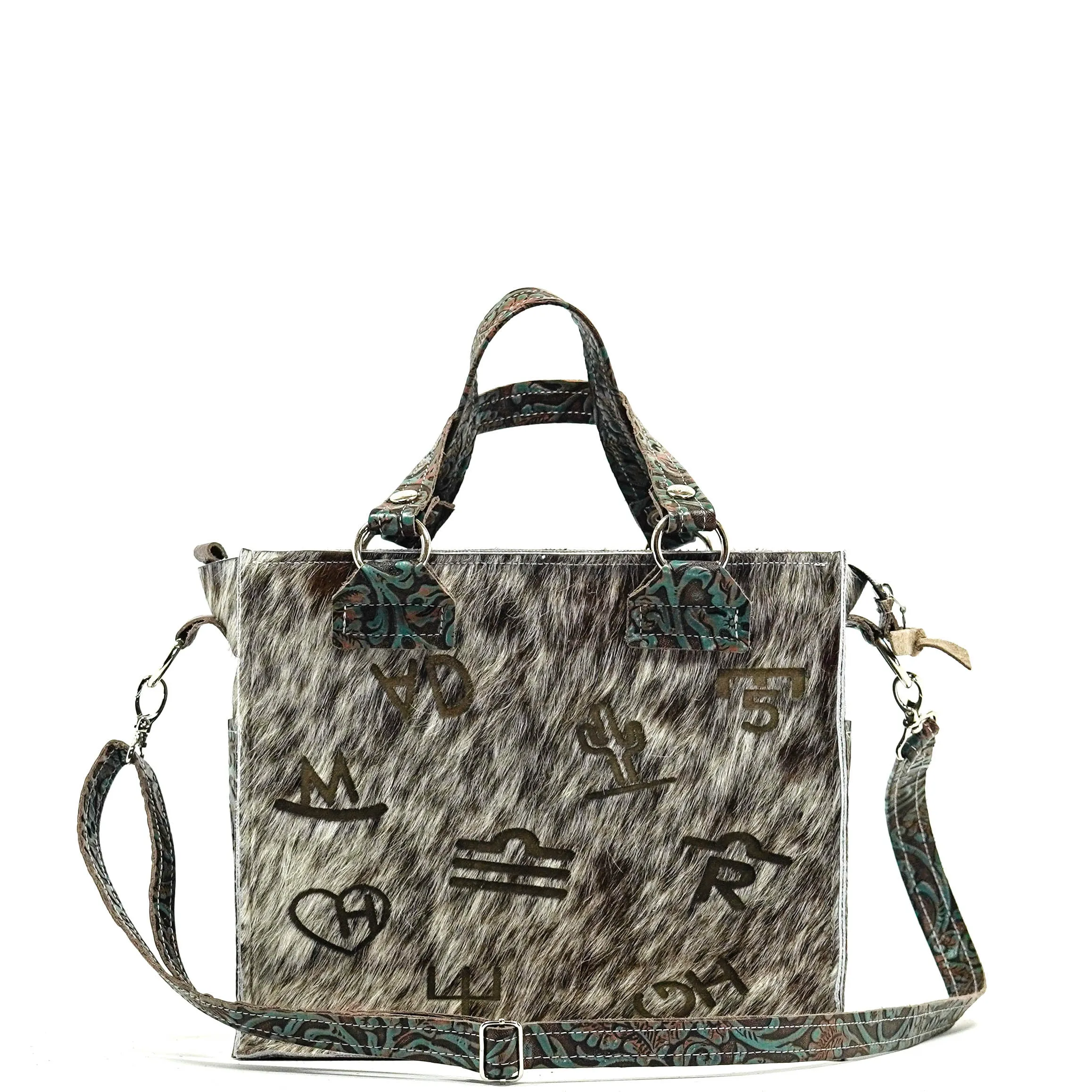 Minnie Pearl - Exotic Brindle w/ No Embossed