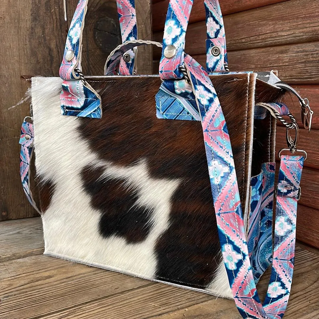 Minnie Pearl - Tricolor w/ Tucson Sundown Navajo