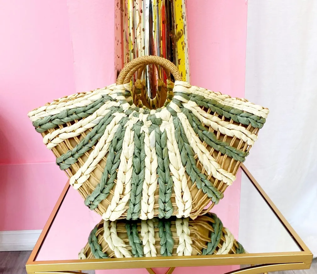 Mint straw bag