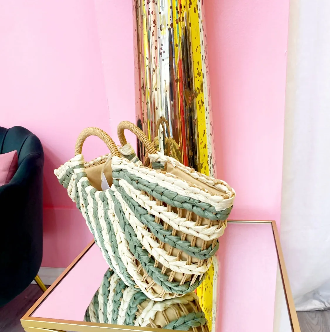 Mint straw bag