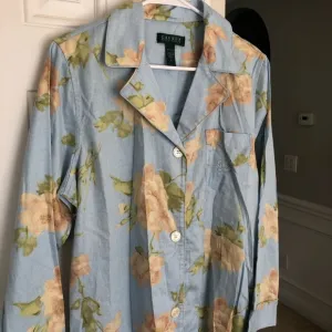 New w Tag: Lauren Ralph Lauren All Cotton Long Sleeve Sleep Shirt. Size Large