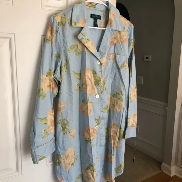 New w Tag: Lauren Ralph Lauren All Cotton Long Sleeve Sleep Shirt. Size Large