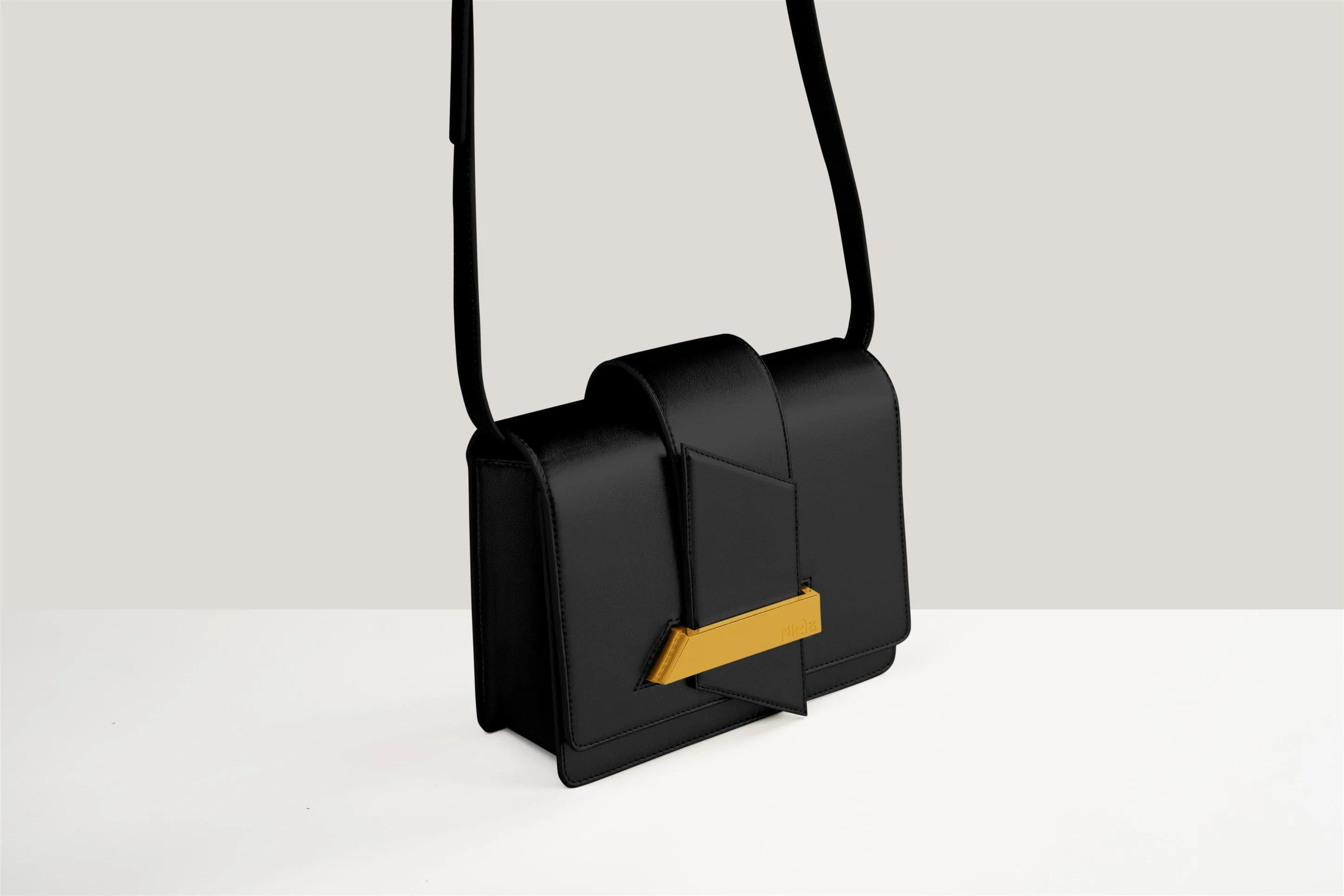 Nora Apple Leather Vegan Crossbody Bag | Black