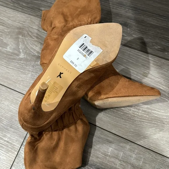 NWT! Express‎ Slouch Ankle Booties