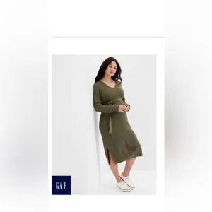 NWT Gap maternity belt dress size large new in packaging ready to ship out