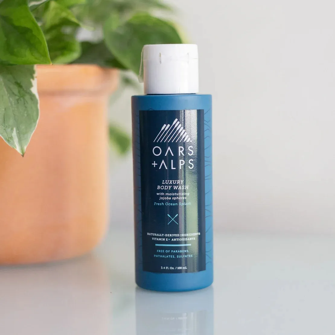 Oars   Alps Fresh Ocean Splash Luxury Body Wash Travel Size 3.4 oz.