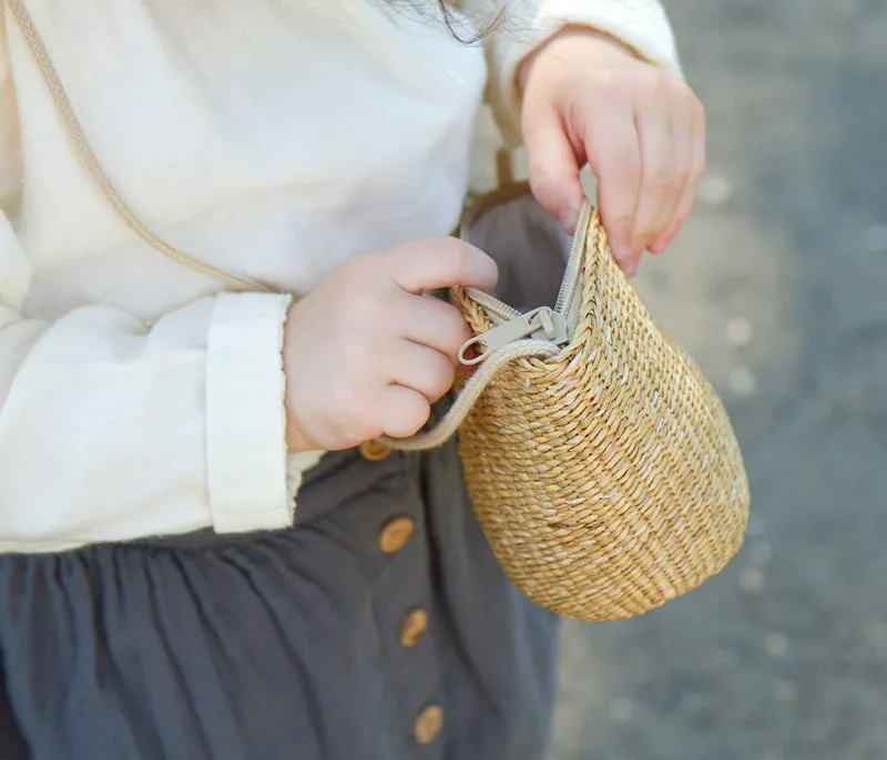 Raffia Purse
