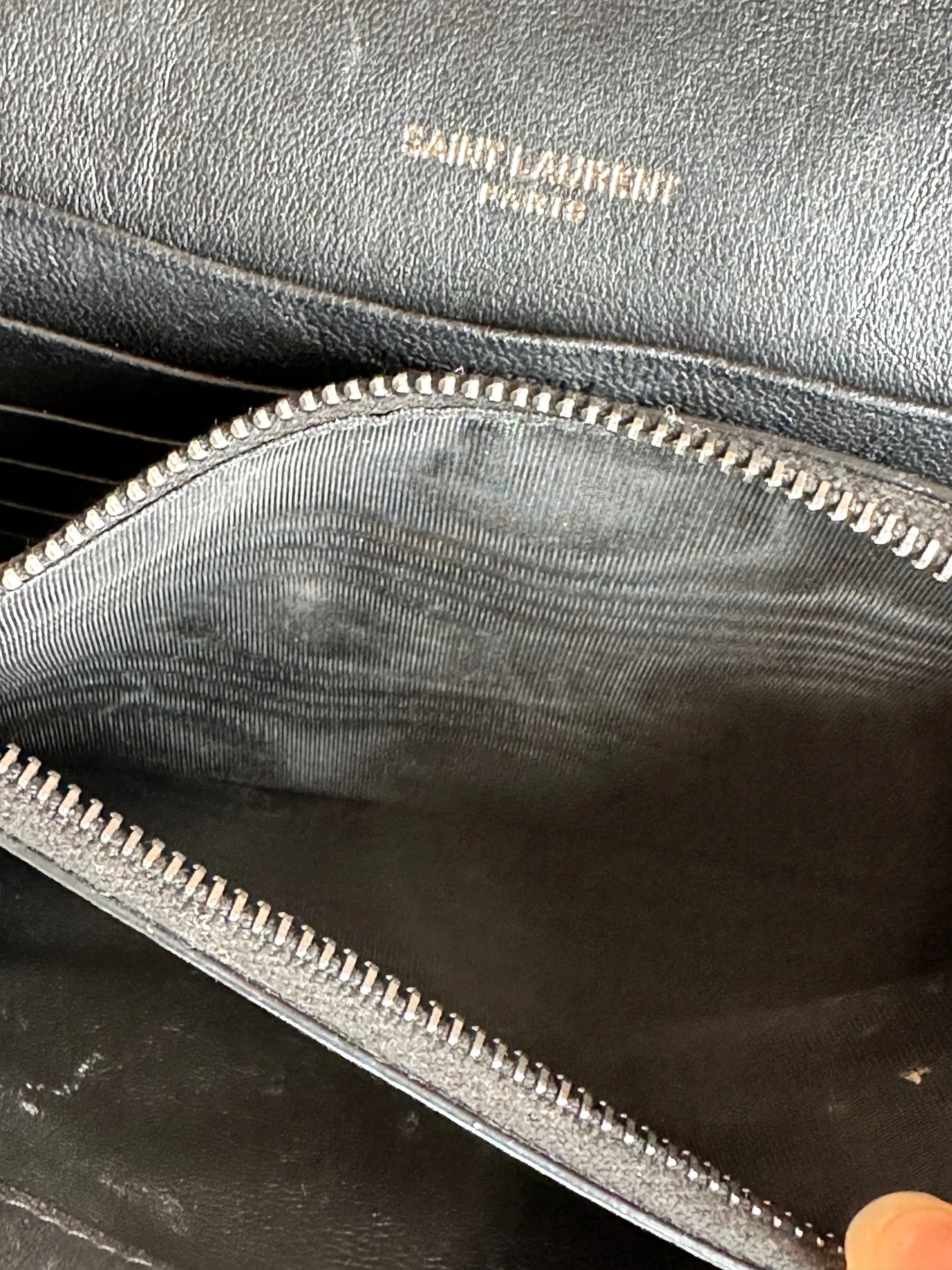SAINT LAURENT 2021 Becky Wallet On Chain