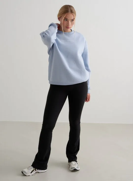 Serif Sweatshirt | Cloudy Blue