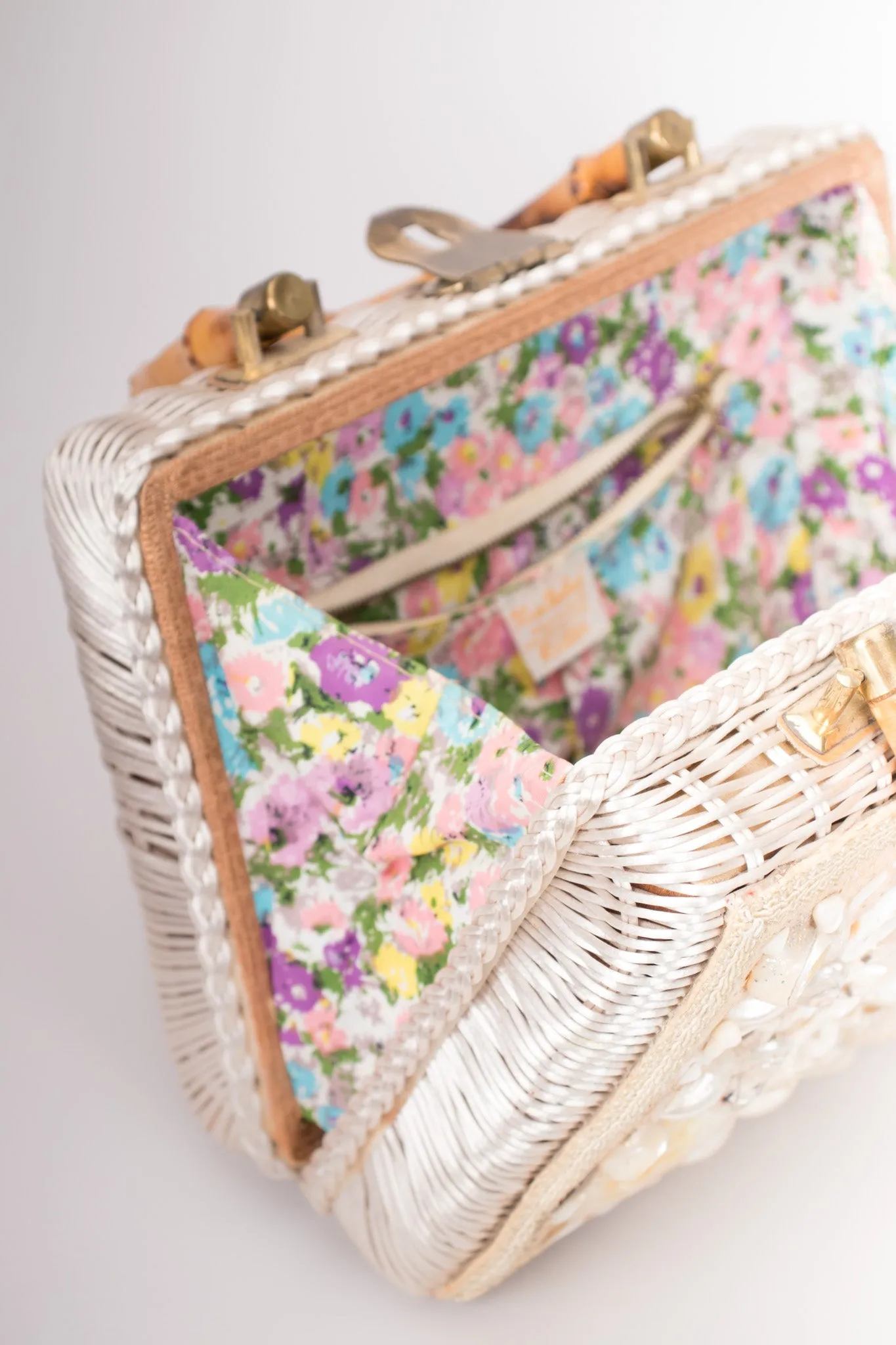 Shell Straw Box Bag