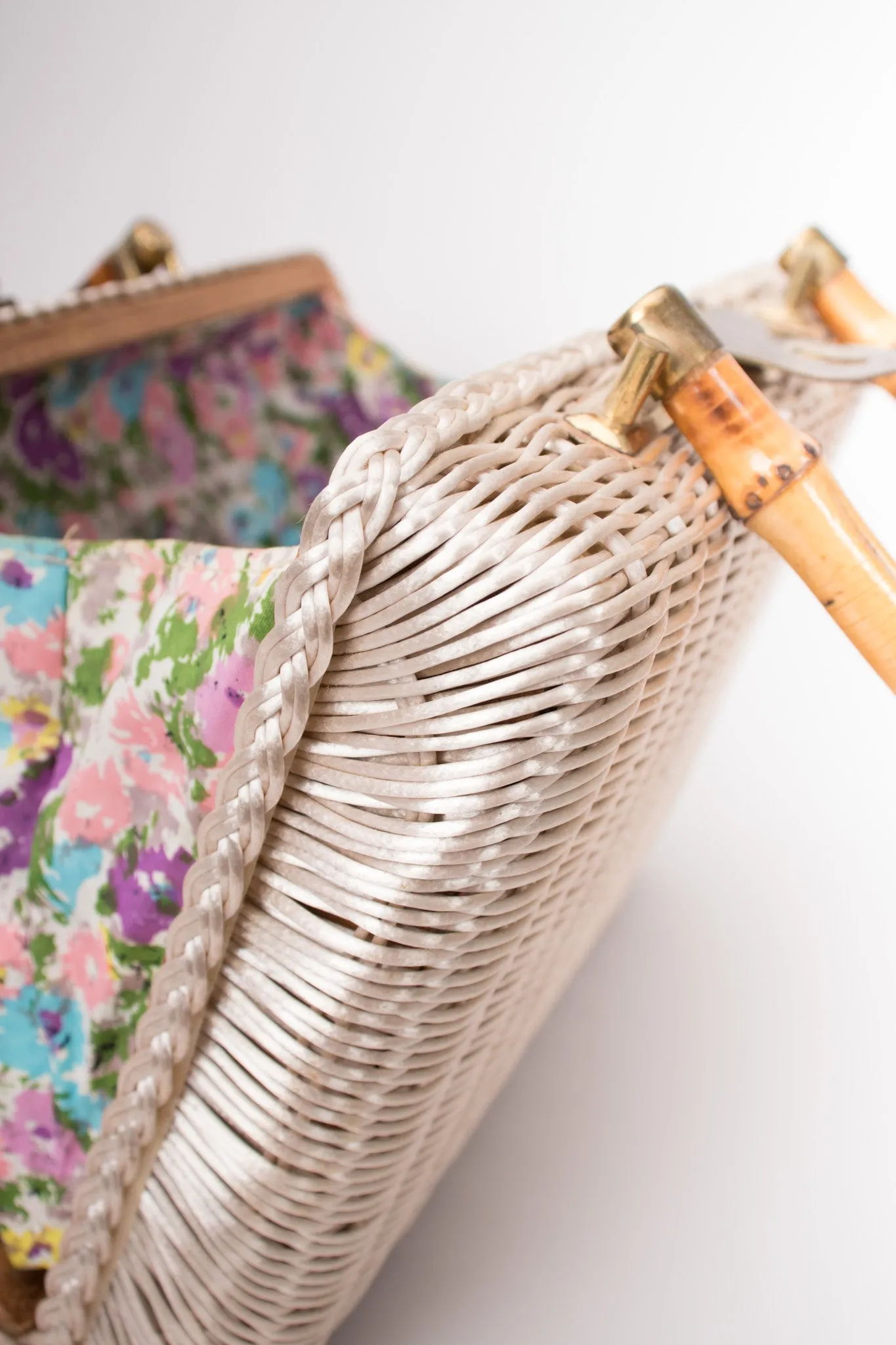 Shell Straw Box Bag