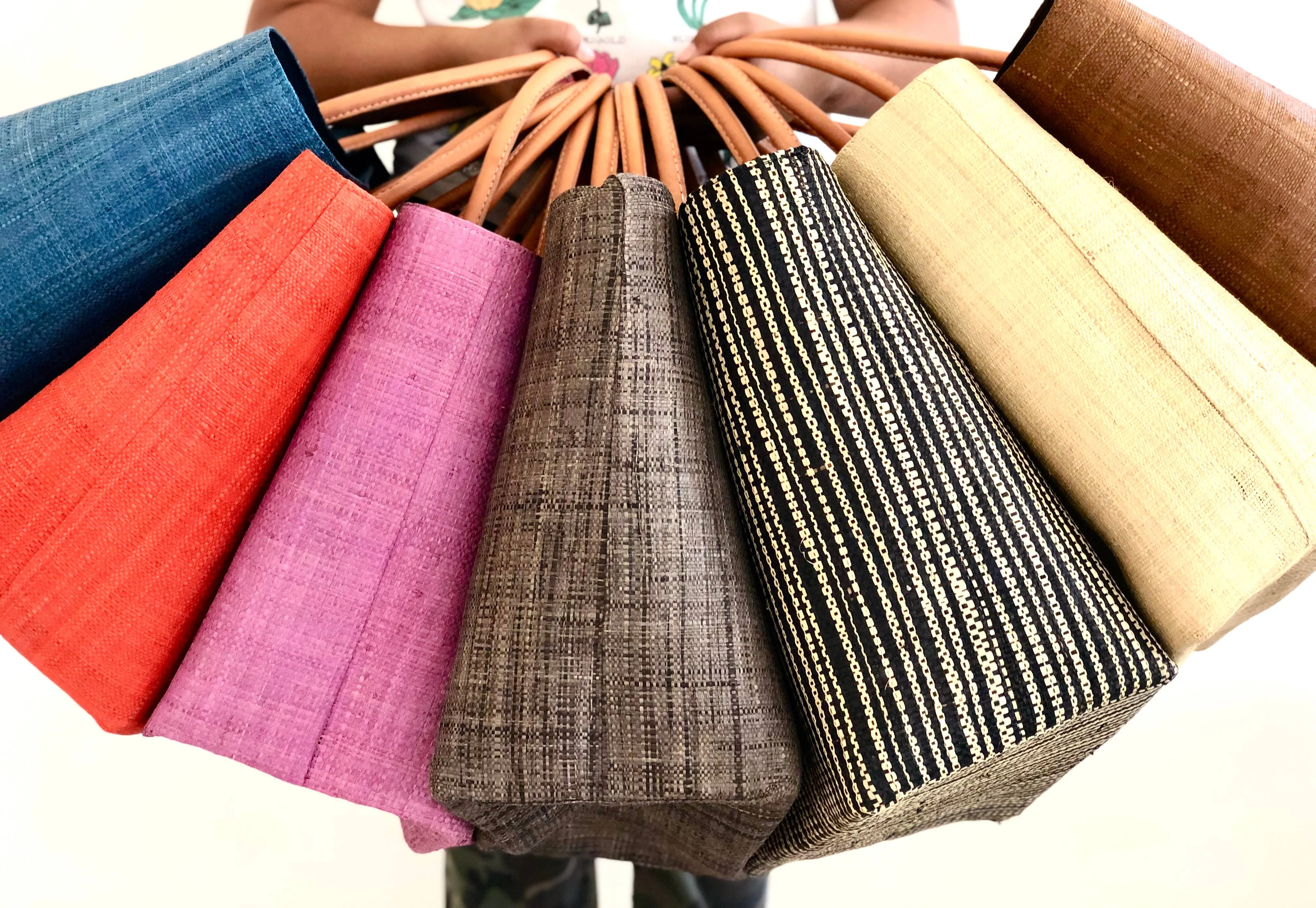 Soubic Solid Small & Large Straw Basket Bag