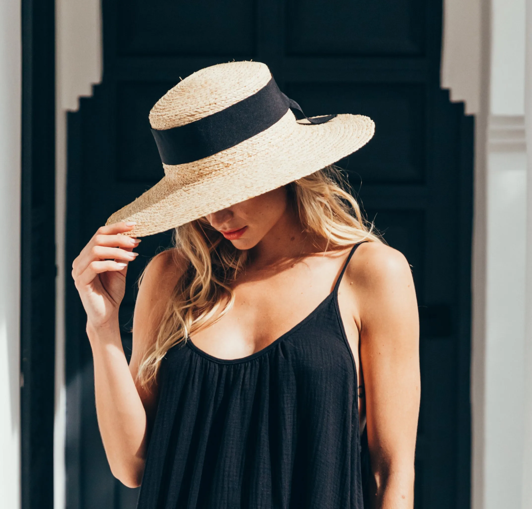 Sukiso Women's Vintage Straw Hat with Black Ribbon