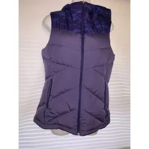 The North Face 550 Hooded Puffer Vest Purple Size Small