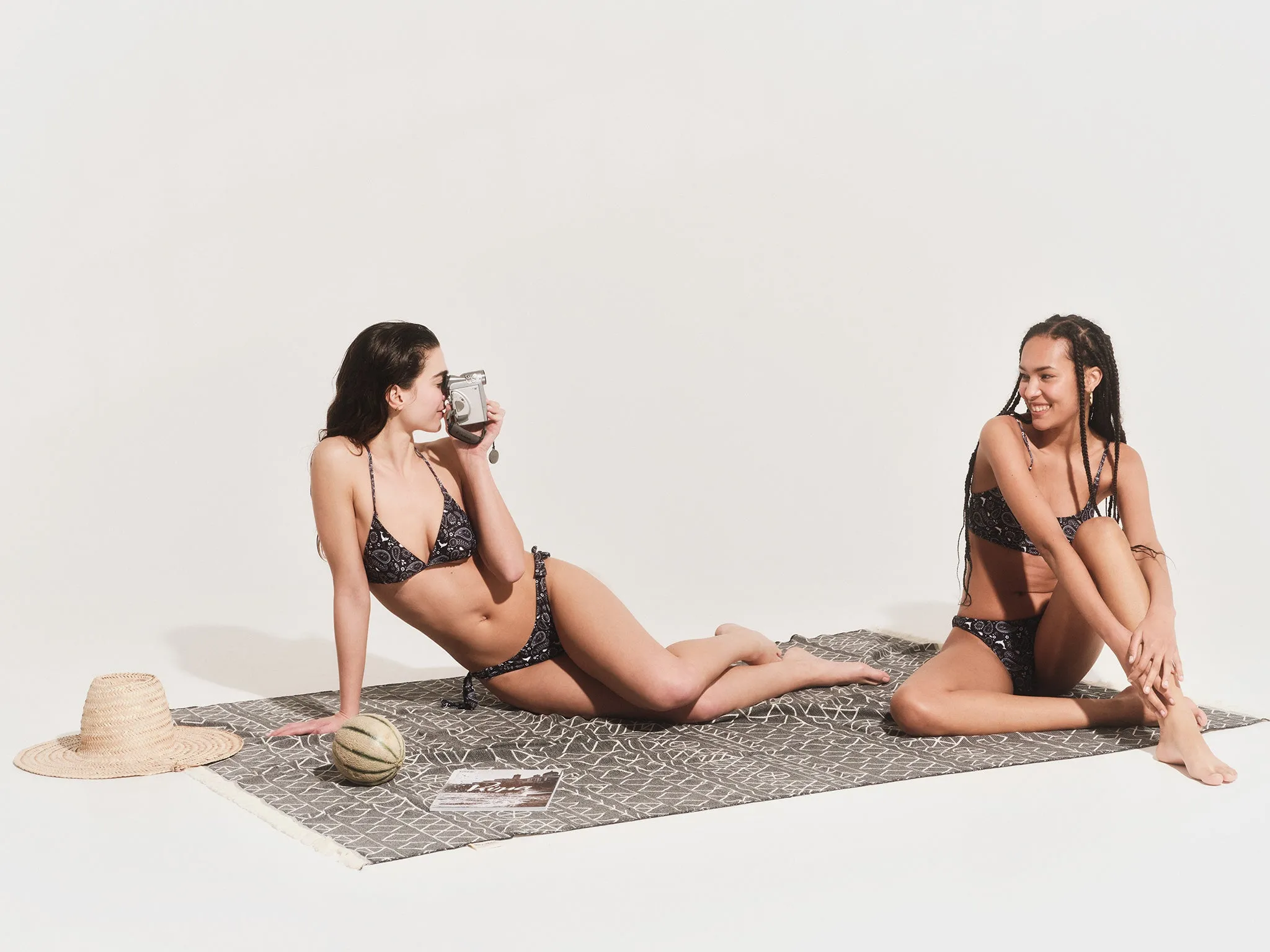 Tinos Black | Double Feather Beach Towel