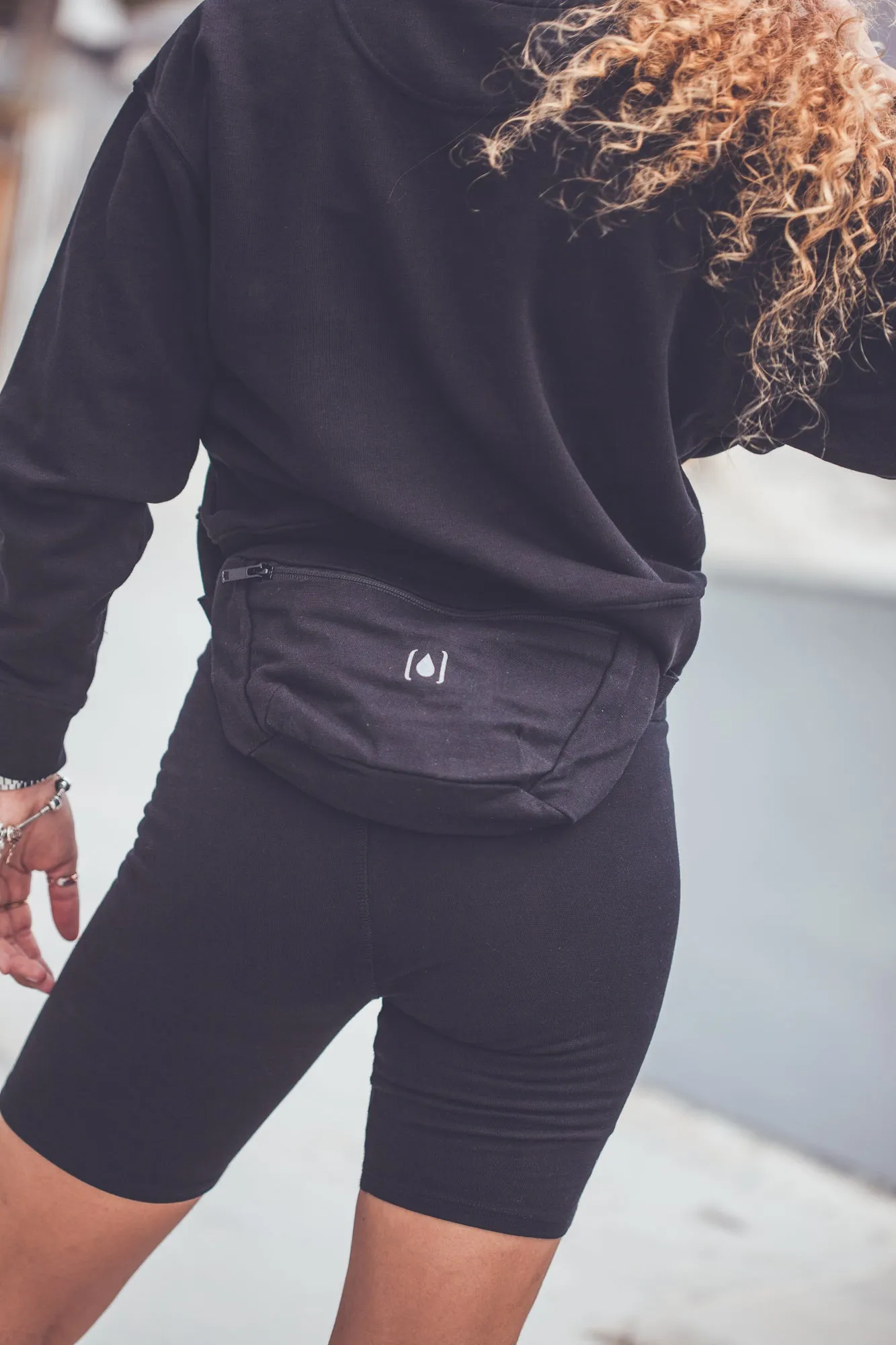 UNISEX RECYCLED BELT BAG