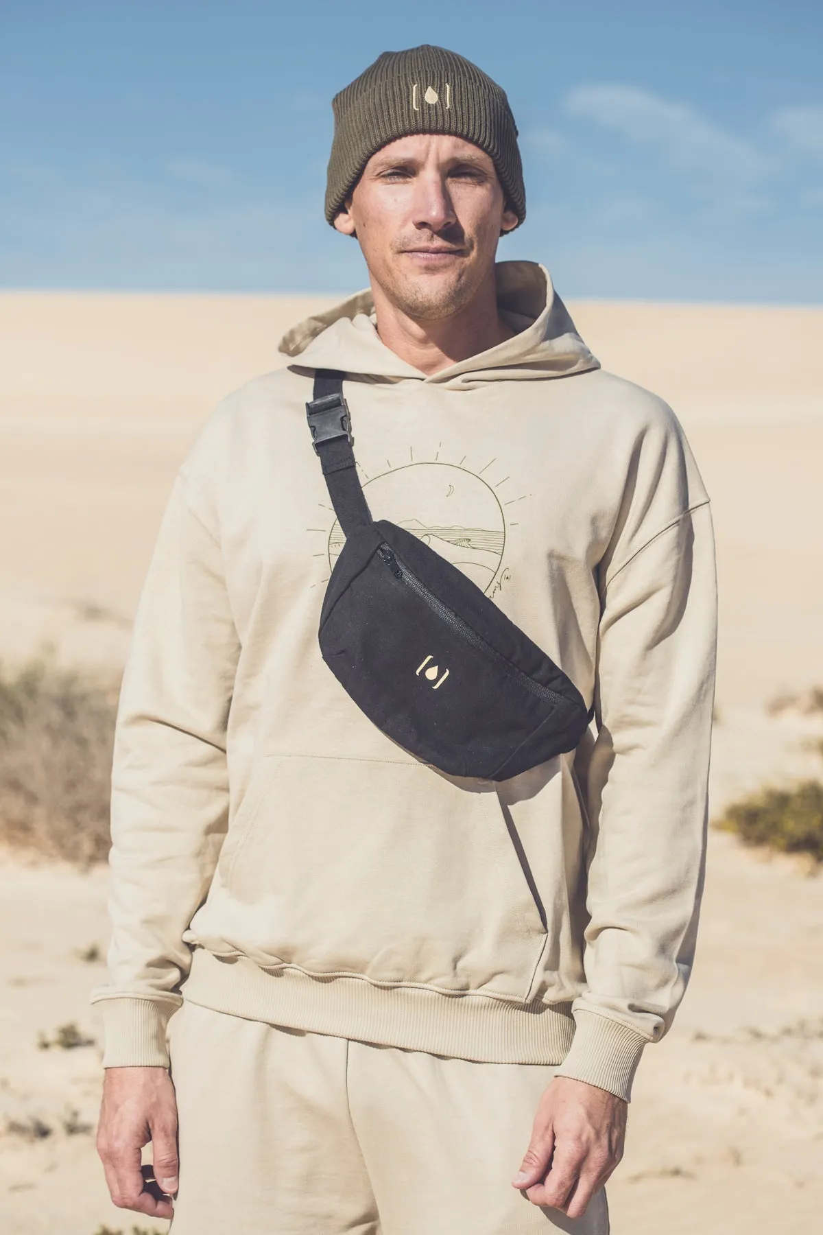 UNISEX RECYCLED BELT BAG