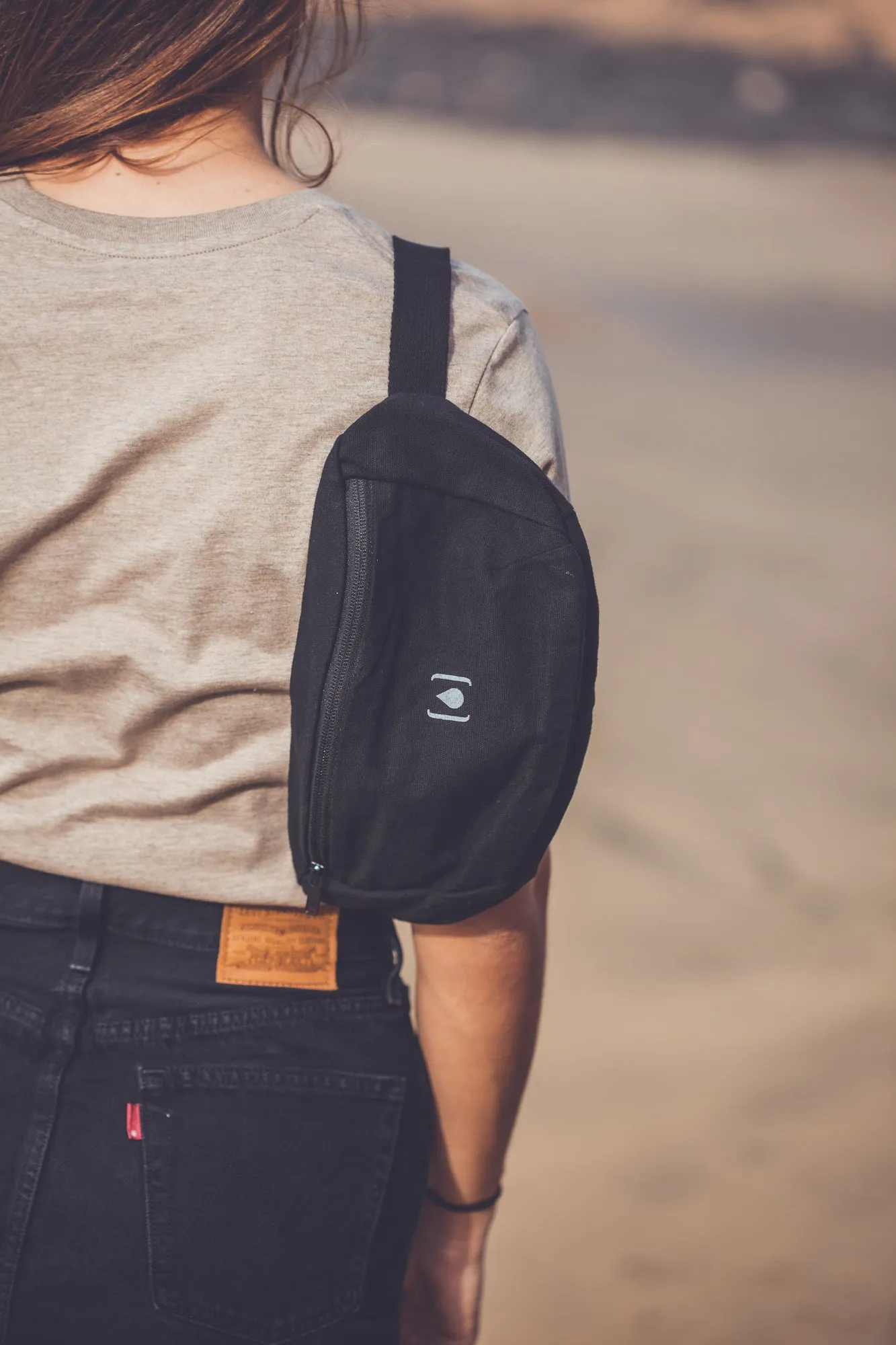 UNISEX RECYCLED BELT BAG