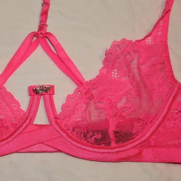 Victoria's Secret Designer Collection Bra