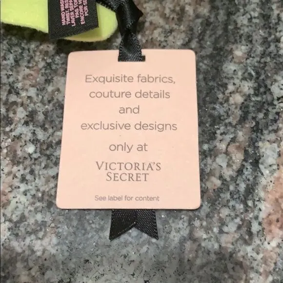 Victoria’s Secret Designer Collection unlined bra