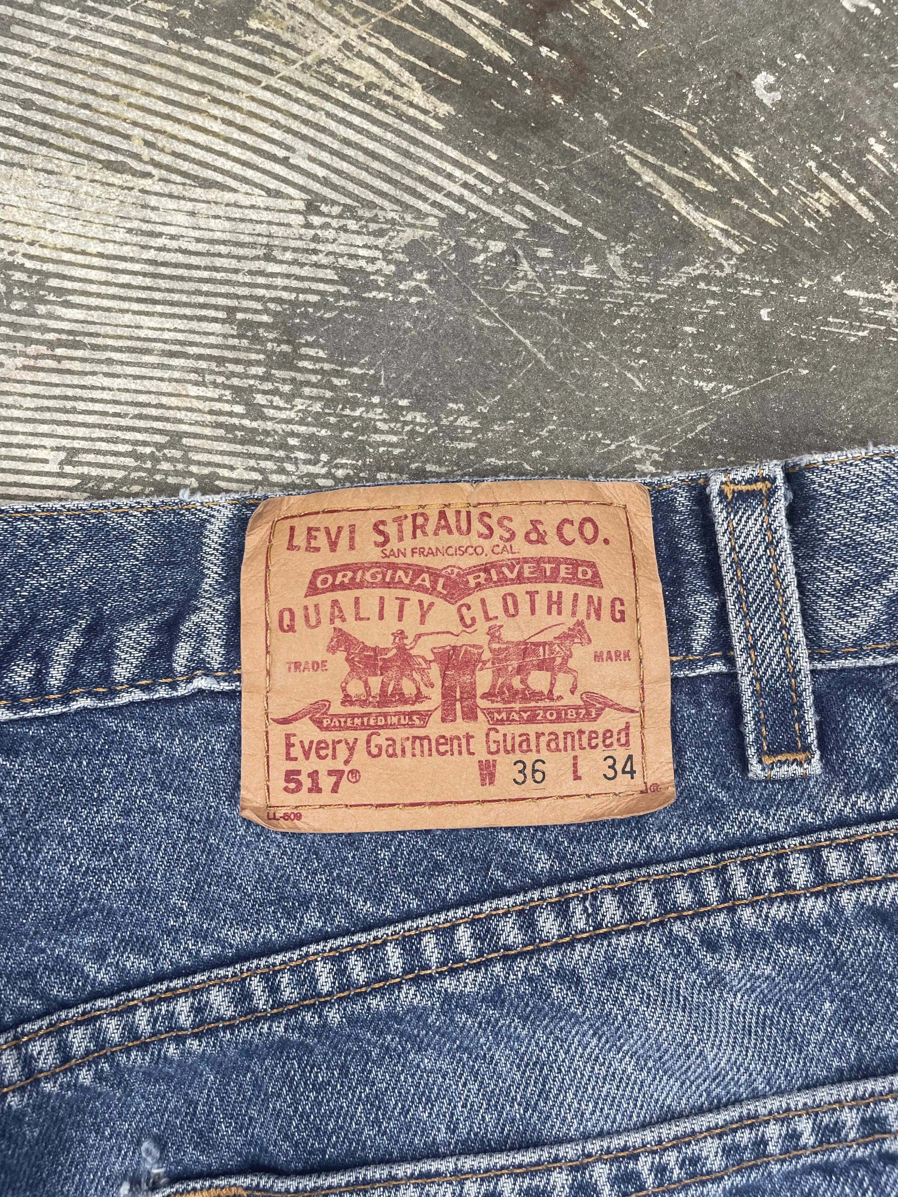 Vintage Levi 517  Premium Wash & Paint Denim Jeans (JYJ-0325)