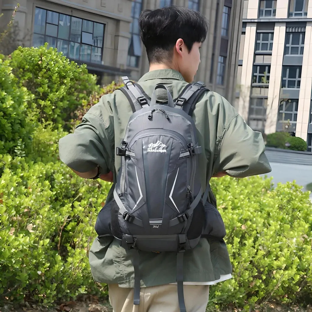 Water Resistant Outdoor Camping Backpack with Reflective Stripe