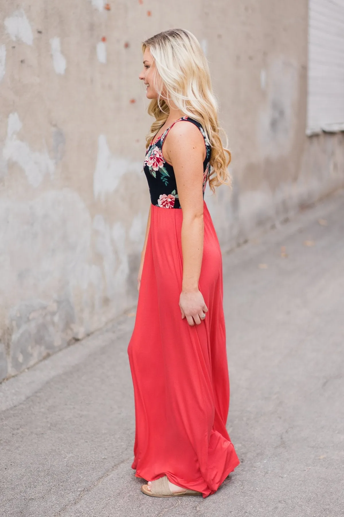 Weekend Breeze Floral Maxi Dress