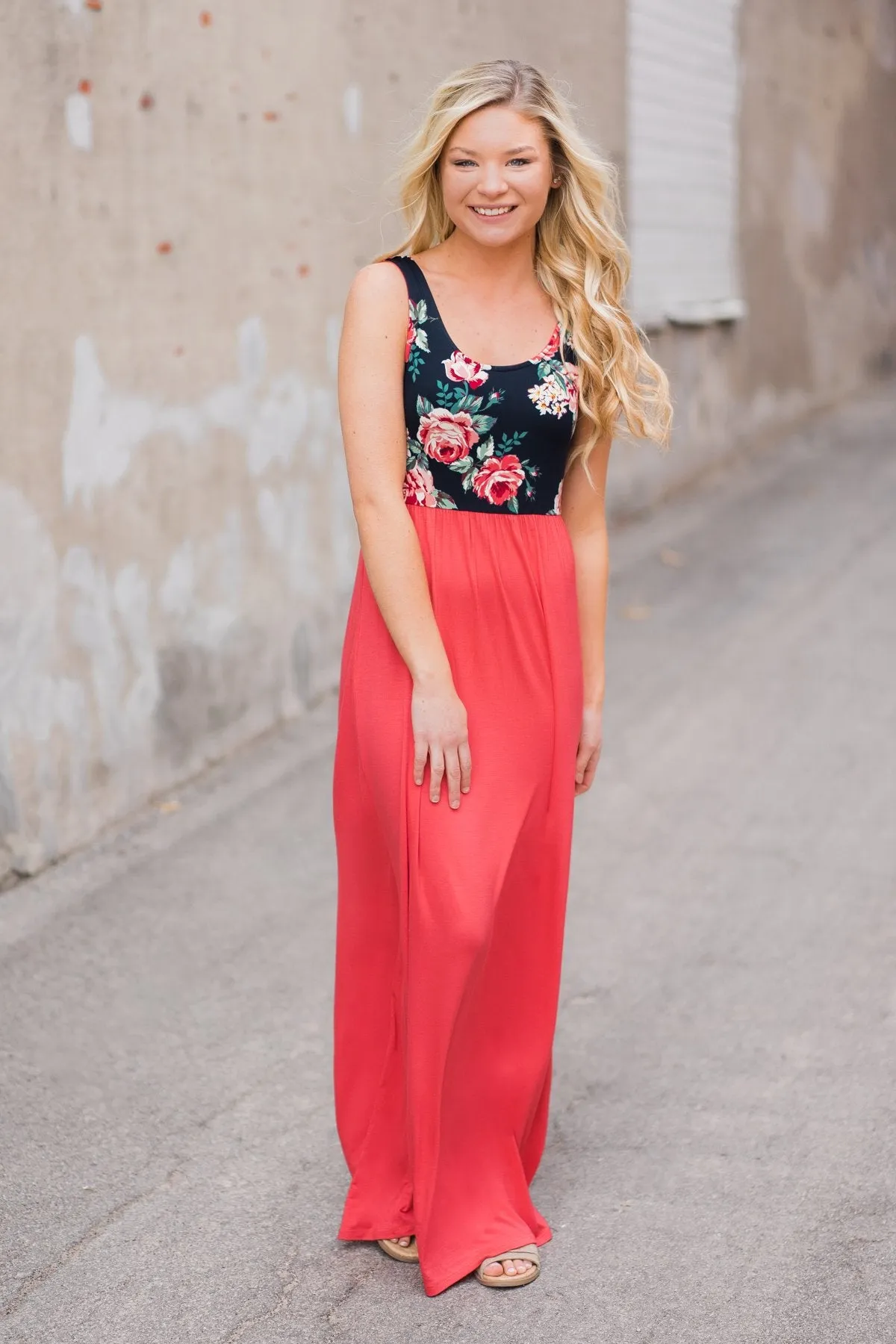 Weekend Breeze Floral Maxi Dress