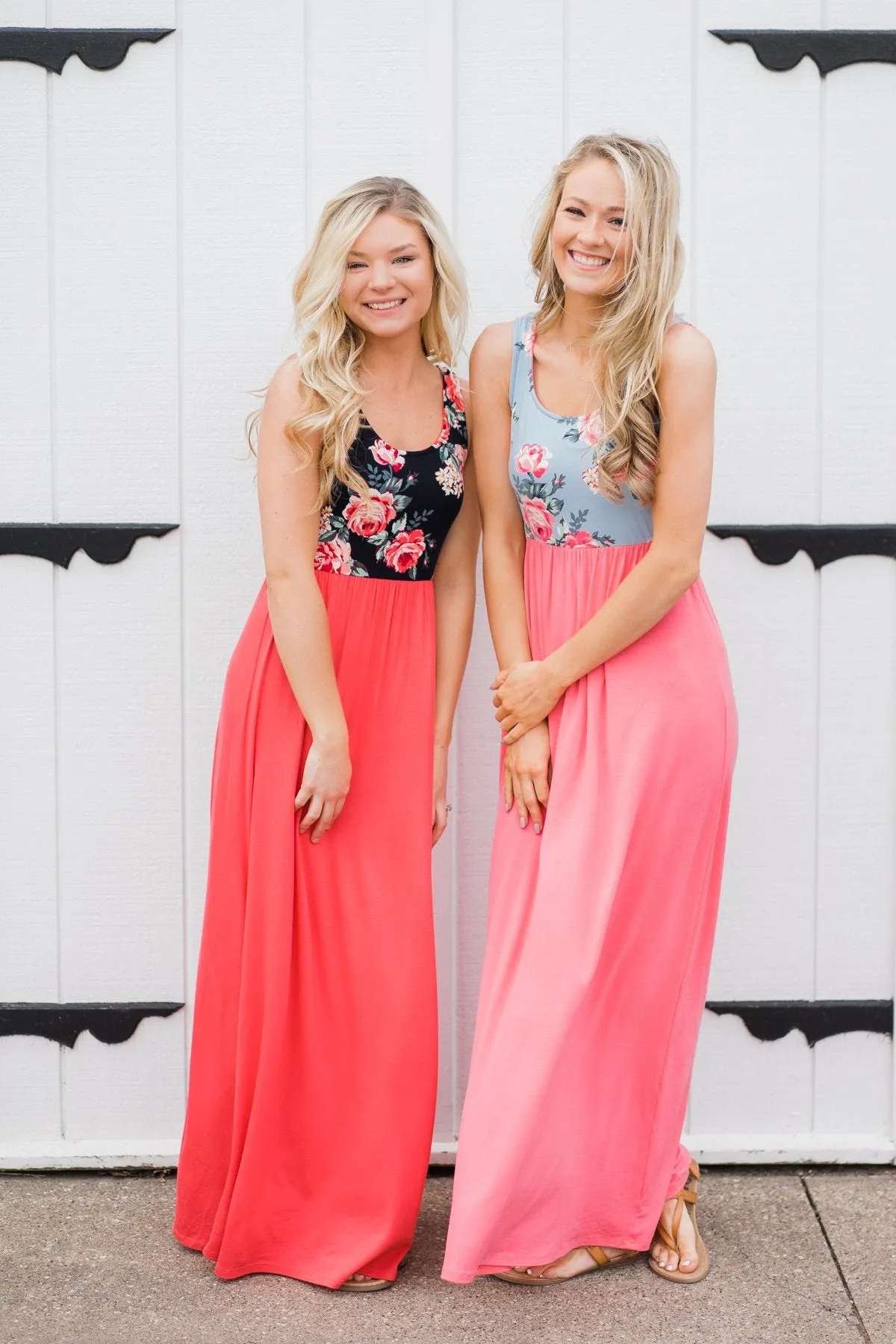 Weekend Breeze Floral Maxi Dress